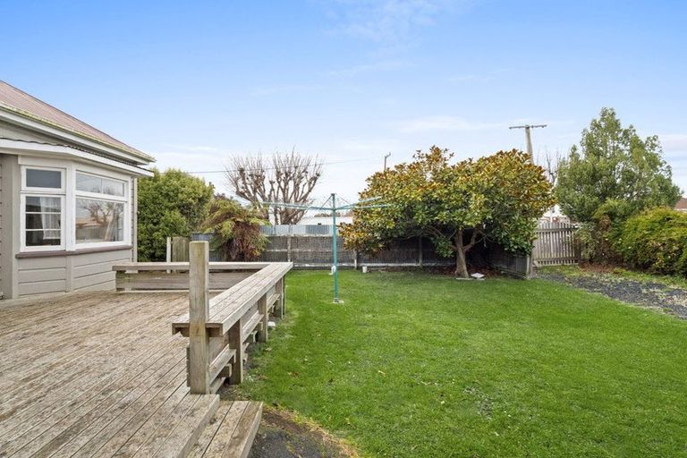 Photo of property in 195 Macandrew Road, South Dunedin, Dunedin, 9012