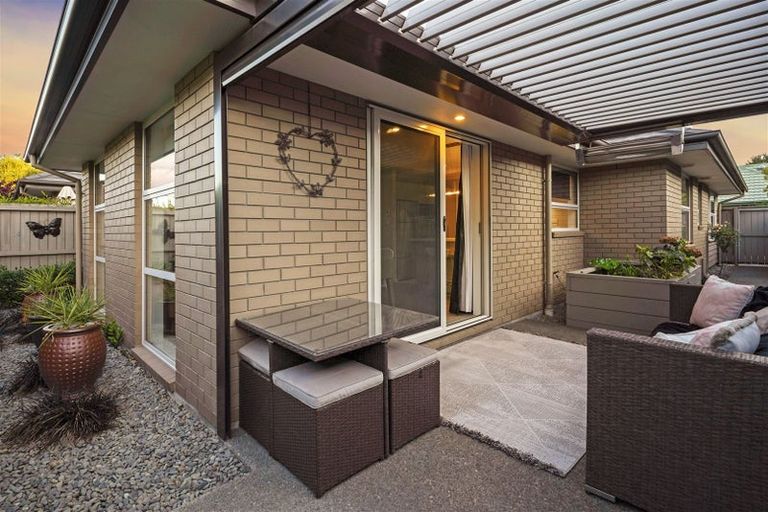 Photo of property in 6/198 Racecourse Road, Sockburn, Christchurch, 8042