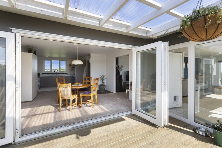 Photo of property in 57c Anglers Avenue, Warea, New Plymouth, 4381