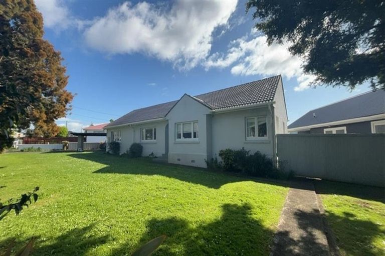 Photo of property in 16 Cairnfield Road, Kensington, Whangarei, 0112