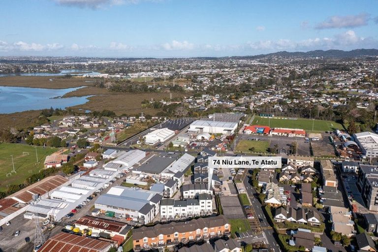 Photo of property in 74 Niu Lane, Te Atatu South, Auckland, 0610