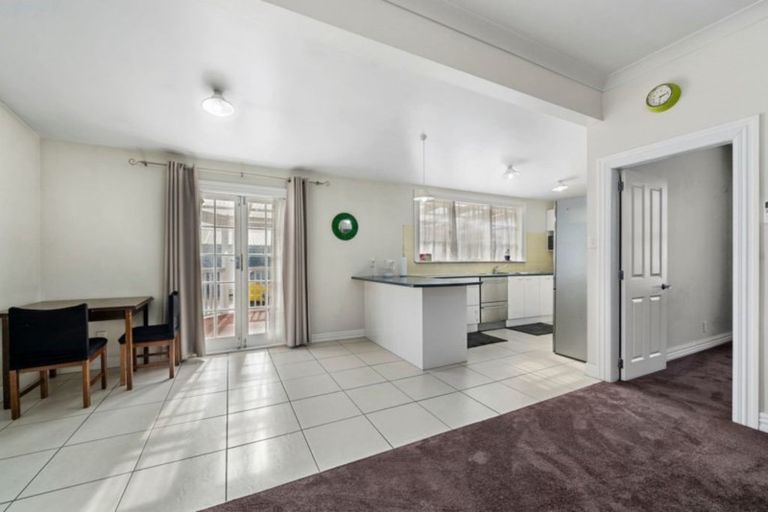 Photo of property in 49 Awamutu Grove, Waiwhetu, Lower Hutt, 5010