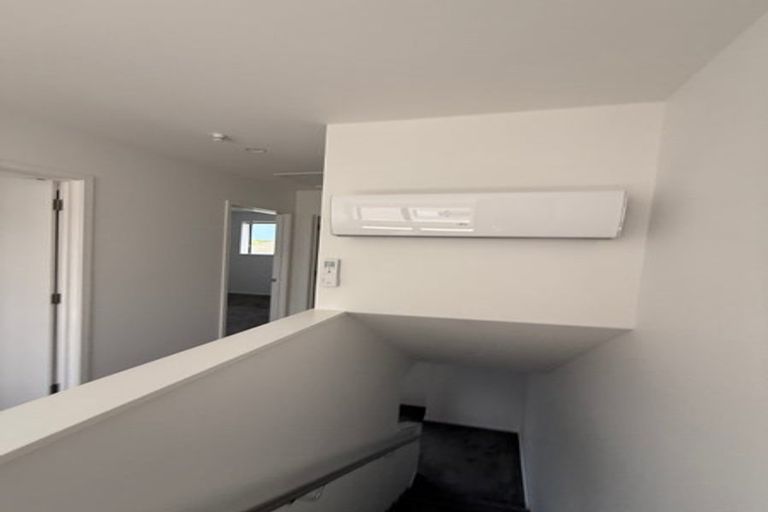 Photo of property in 2/5 Shearer Avenue, Papanui, Christchurch, 8052