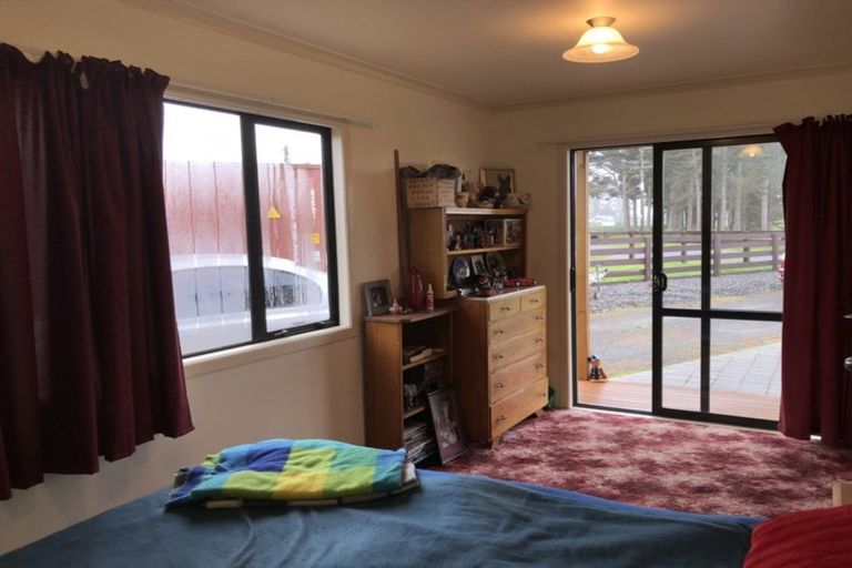 Photo of property in 21 Egmont Street, Normanby, Hawera, 4614