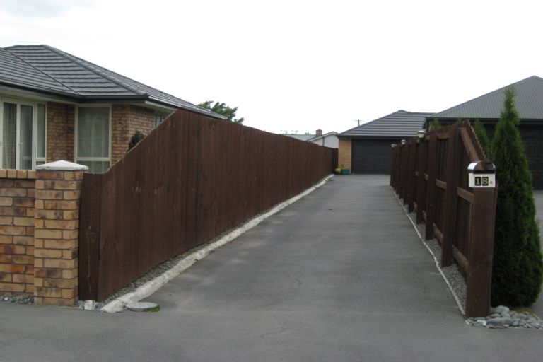 Photo of property in 18a Highwood Lane, Burnside, Christchurch, 8053