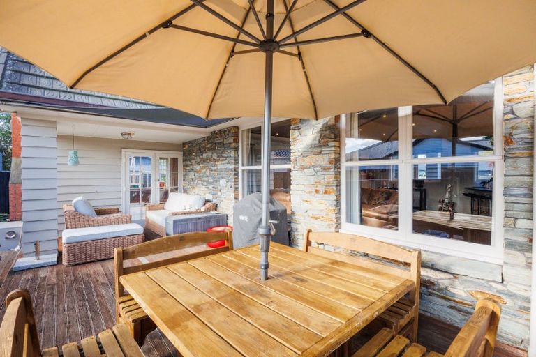 Photo of property in 43 Te Awe Awe Street, Hokowhitu, Palmerston North, 4410