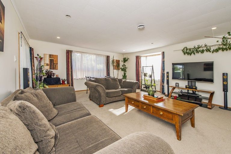 Photo of property in 3 Windsor Court, Rangiora, 7400