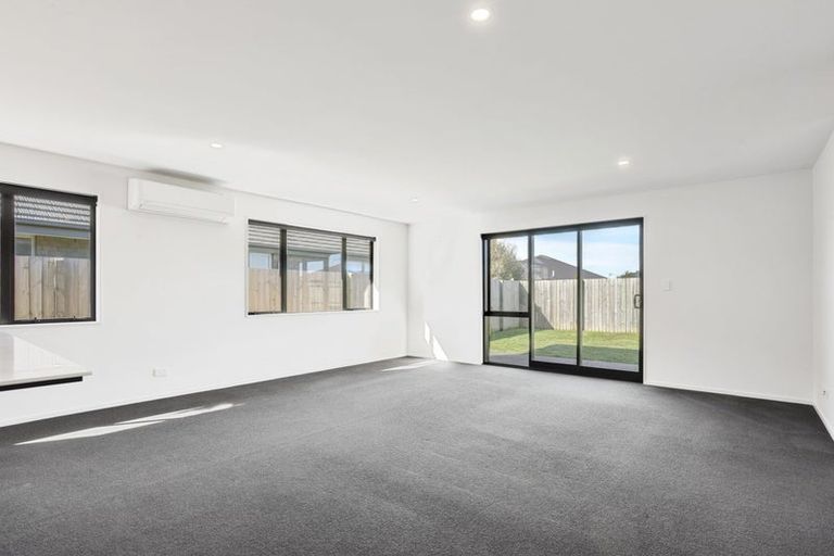 Photo of property in 4 Shrimpton Avenue, Woodend, 7610