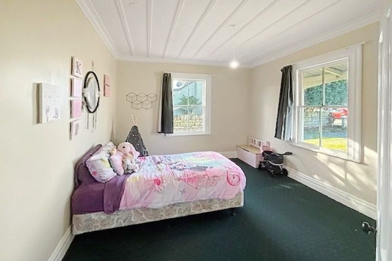 Photo of property in 277 High Street, Dannevirke, 4930