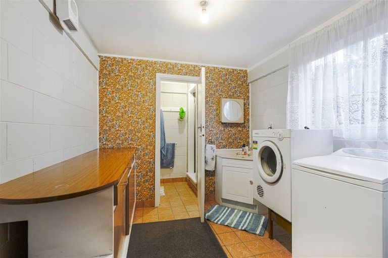 Photo of property in 196 Dyers Pass Road, Cashmere, Christchurch, 8022