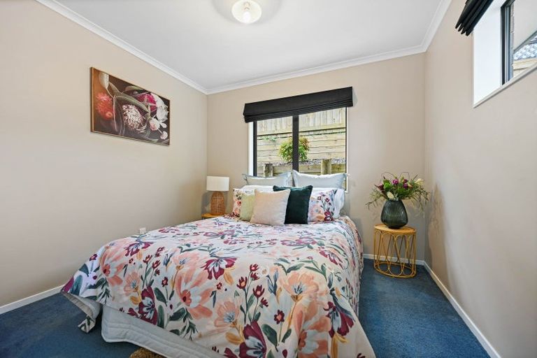 Photo of property in 30 Pointon Glade, Grandview Heights, Hamilton, 3200