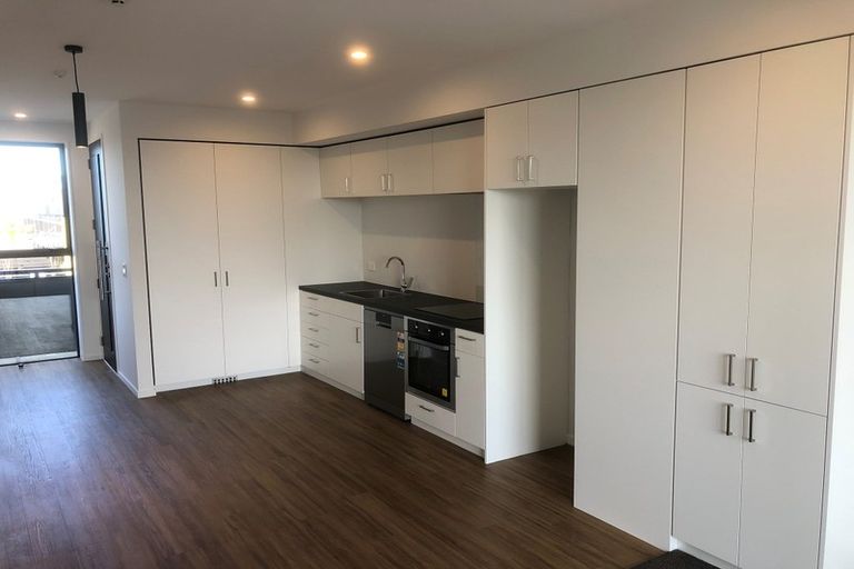 Photo of property in 15/4 Waverley Street, Sydenham, Christchurch, 8023