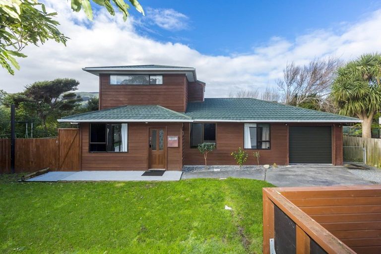 Photo of property in 55 Rawhiti Road, Pukerua Bay, 5026