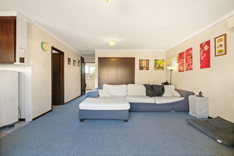 Photo of property in 2a Runciman Street, Green Island, Dunedin, 9018