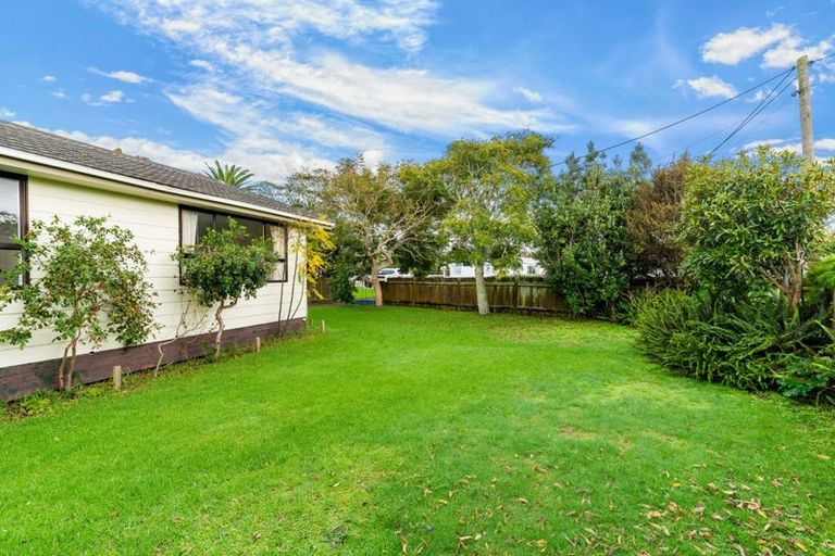 Photo of property in 10 Ferry Road, Waipu, 0510