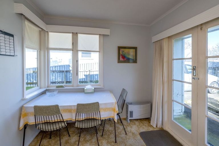 Photo of property in 11 Totara Street, Otaki, 5512