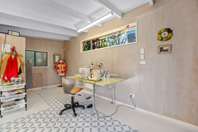 Photo of property in 9 Ferndale Avenue, Leigh, 0985