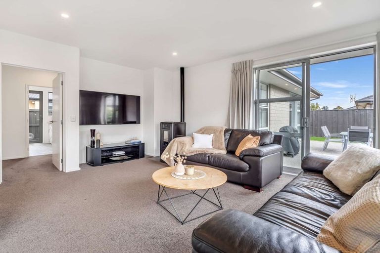 Photo of property in 12 Castleton Drive, Rolleston, 7615