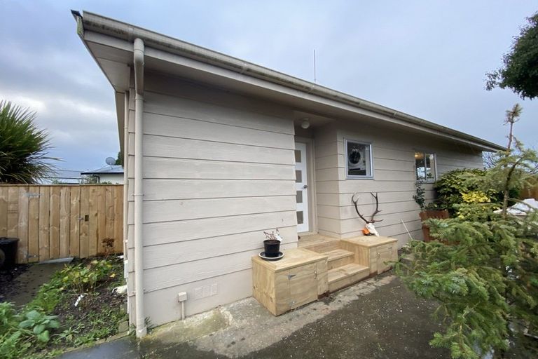 Photo of property in 20b Hilton Grove, Kelvin Grove, Palmerston North, 4414