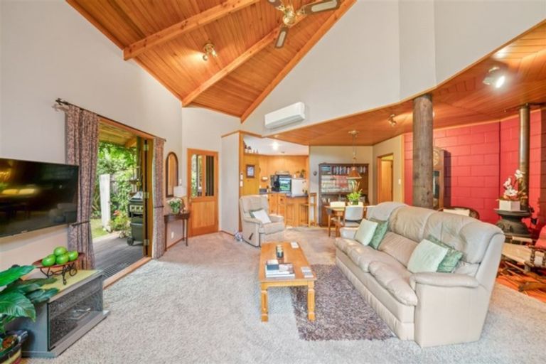 Photo of property in 722 Christchurch Akaroa Road, Tai Tapu, 7672