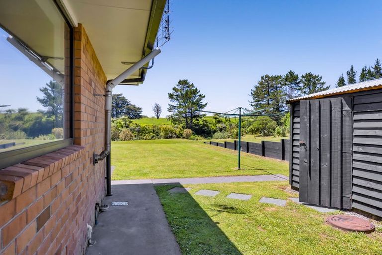 Photo of property in 1347 Carrington Road, Hurworth, New Plymouth, 4371