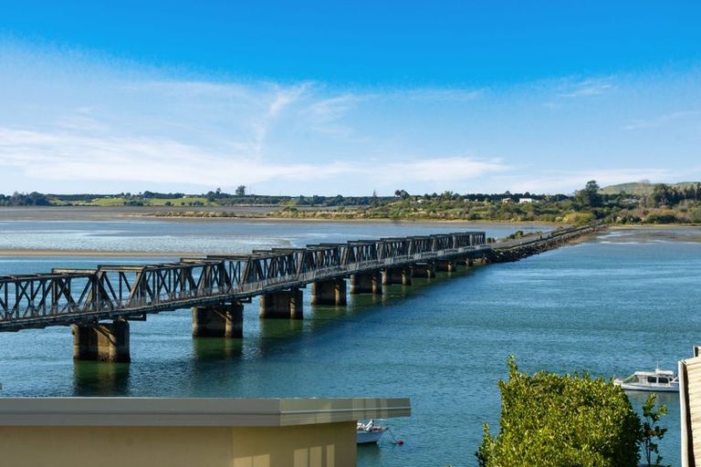 Photo of property in 11 First Avenue, Tauranga, 3110