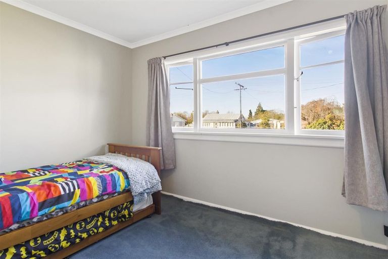 Photo of property in 14 Edward Street, Waimate, 7924