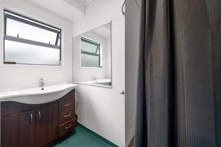 Photo of property in 18 Puriri Crescent, Hillcrest, Rotorua, 3015