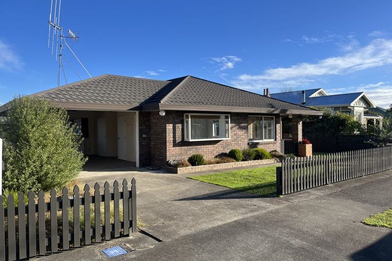 Photo of property in 16/1 Manchester Street, Levin, 5510