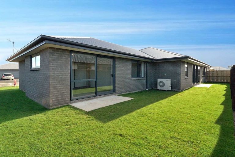 Photo of property in 13 Chilton Drive, Rolleston, 7615