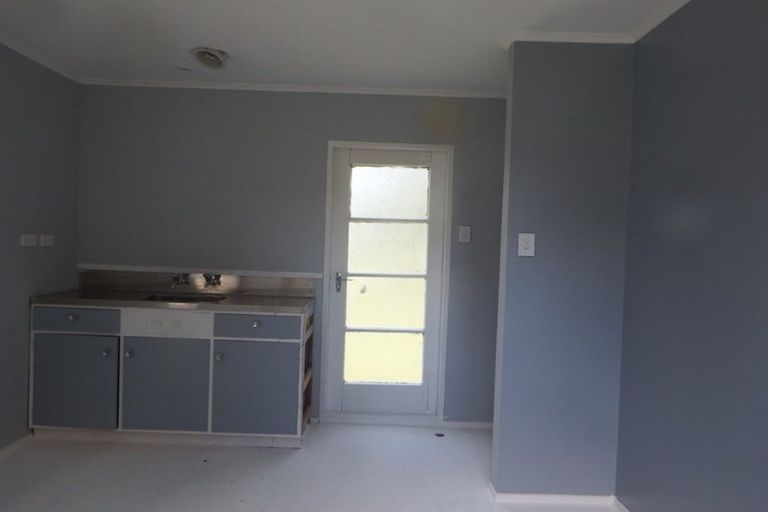 Photo of property in 11 Alexander Street, Ohingaiti, Kimbolton, 4785