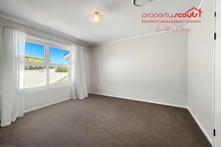Photo of property in 85 Eban Avenue, Hillcrest, Auckland, 0627