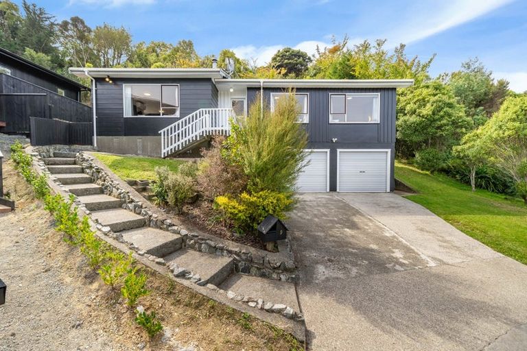 Photo of property in 9 Venus Place, Whitby, Porirua, 5024