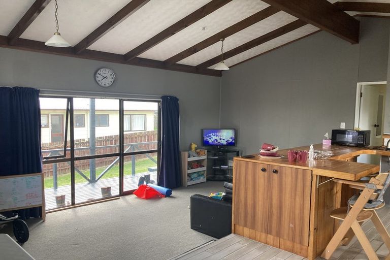 Photo of property in 75 Peacockes Road, Fitzroy, Hamilton, 3206