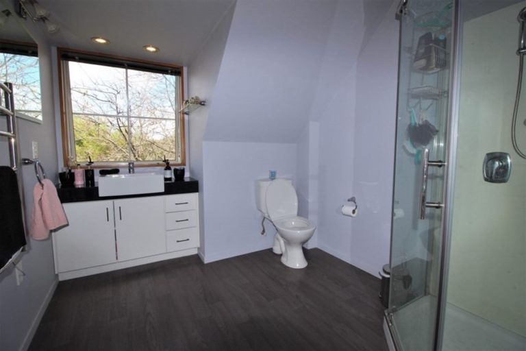 Photo of property in 2 Hazlett Street, Clyde, 9330