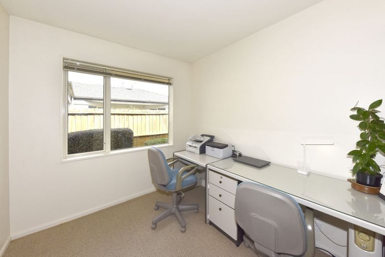 Photo of property in 15 Palm Drive, Shirley, Christchurch, 8052