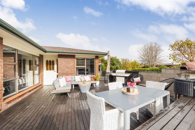 Photo of property in 6 Wedgwood Grove, Highbury, Palmerston North, 4412