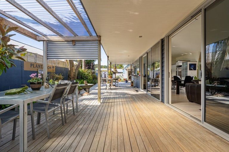 Photo of property in 13 Parkland Place, Whitianga, 3510