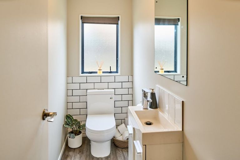 Photo of property in 16 Doncaster Terrace, Ascot Park, Porirua, 5024