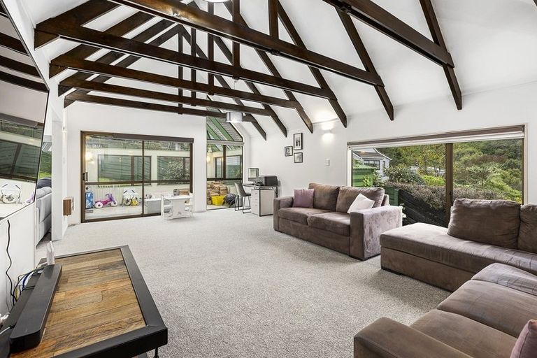 Photo of property in 4 Malda Grove, Khandallah, Wellington, 6035