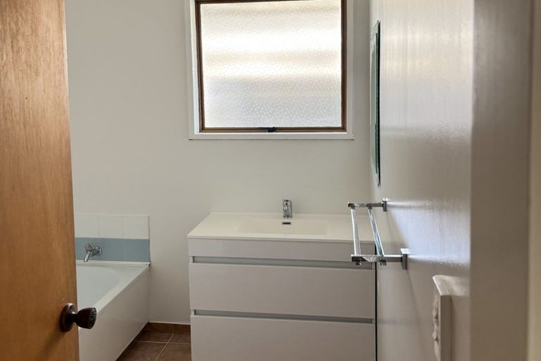 Photo of property in 38 Belvedere Avenue, Waikanae, 5036