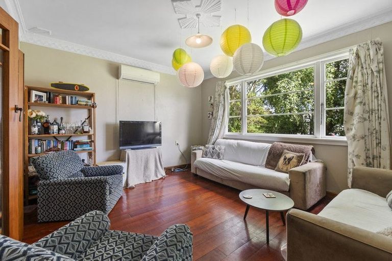 Photo of property in 14 Joseph Street, West End, Palmerston North, 4412