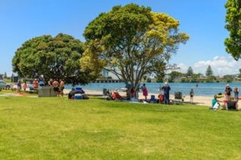 Photo of property in 106a Maxwells Road, Otumoetai, Tauranga, 3110