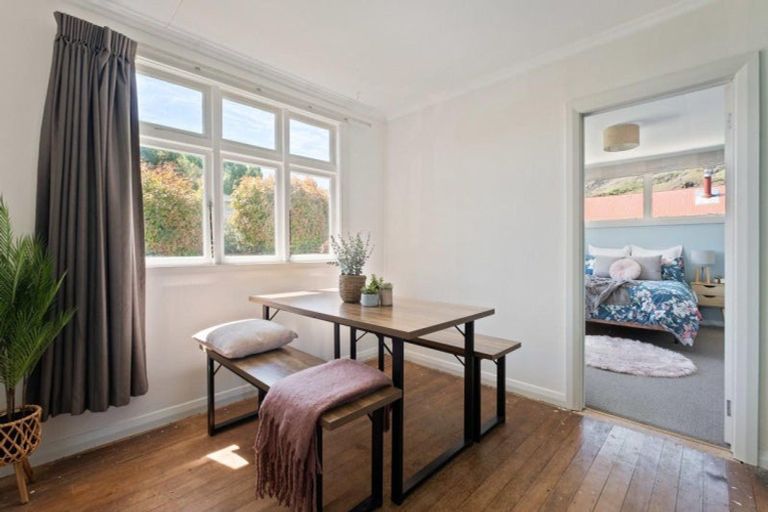 Photo of property in 13 Ray Street, Cromwell, 9310