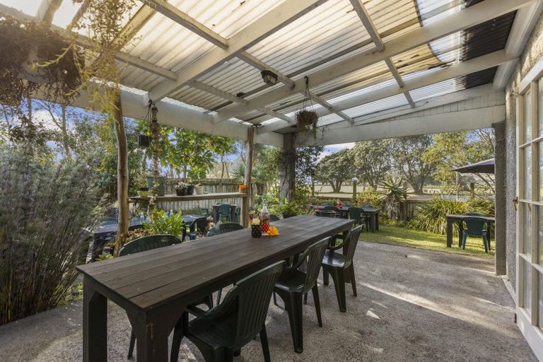 Photo of property in 9 West Beach, Waitara, 4320