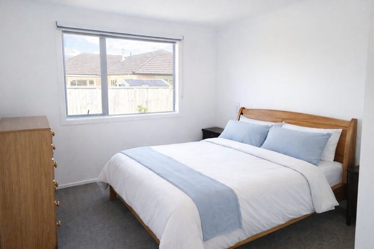 Photo of property in 28a San Priamo Place, Paraparaumu Beach, Paraparaumu, 5032