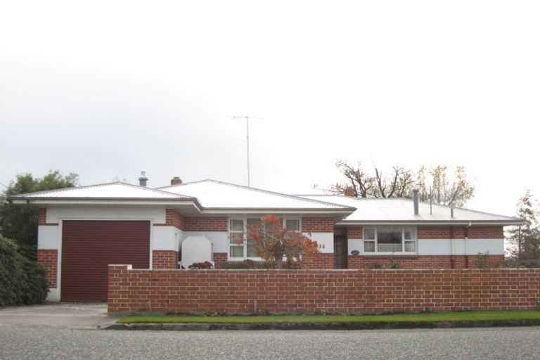 Photo of property in 14 Sussex Street, Tapanui, 9522