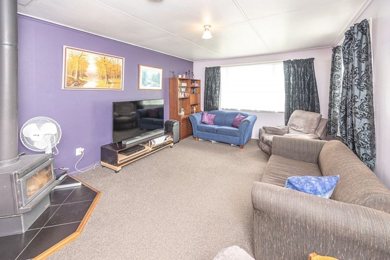Photo of property in 18 Camellia Avenue, Aramoho, Whanganui, 4500