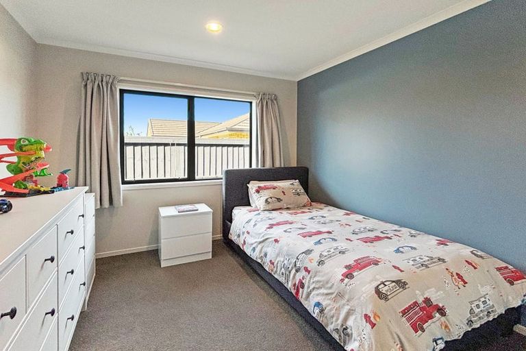 Photo of property in 27 Magnate Drive, Kaiapoi, 7630