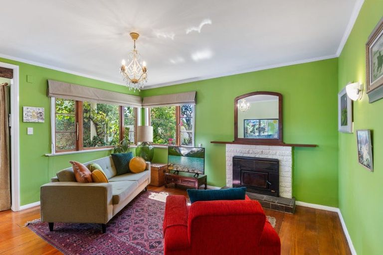 Photo of property in 42 Poplar Avenue, Raumati South, Paraparaumu, 5032